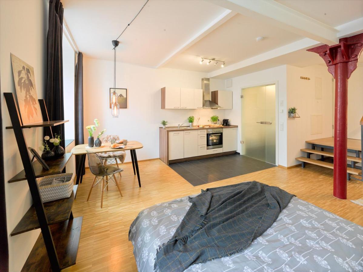 ☆Design Apartment Zentral☆200M Vom Marktplatz☆Ruhige Altstadtlage☆ ريوتلنجن المظهر الخارجي الصورة