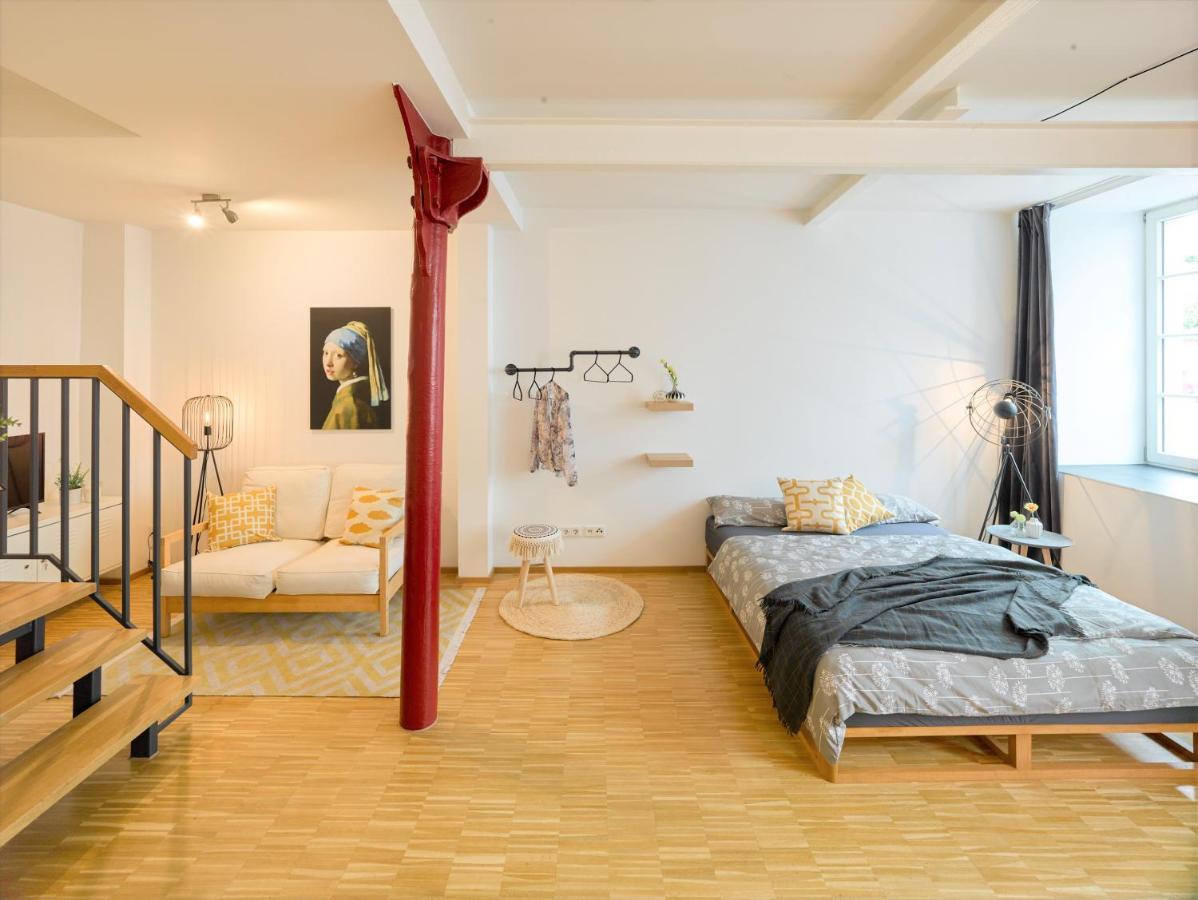 ☆Design Apartment Zentral☆200M Vom Marktplatz☆Ruhige Altstadtlage☆ ريوتلنجن المظهر الخارجي الصورة