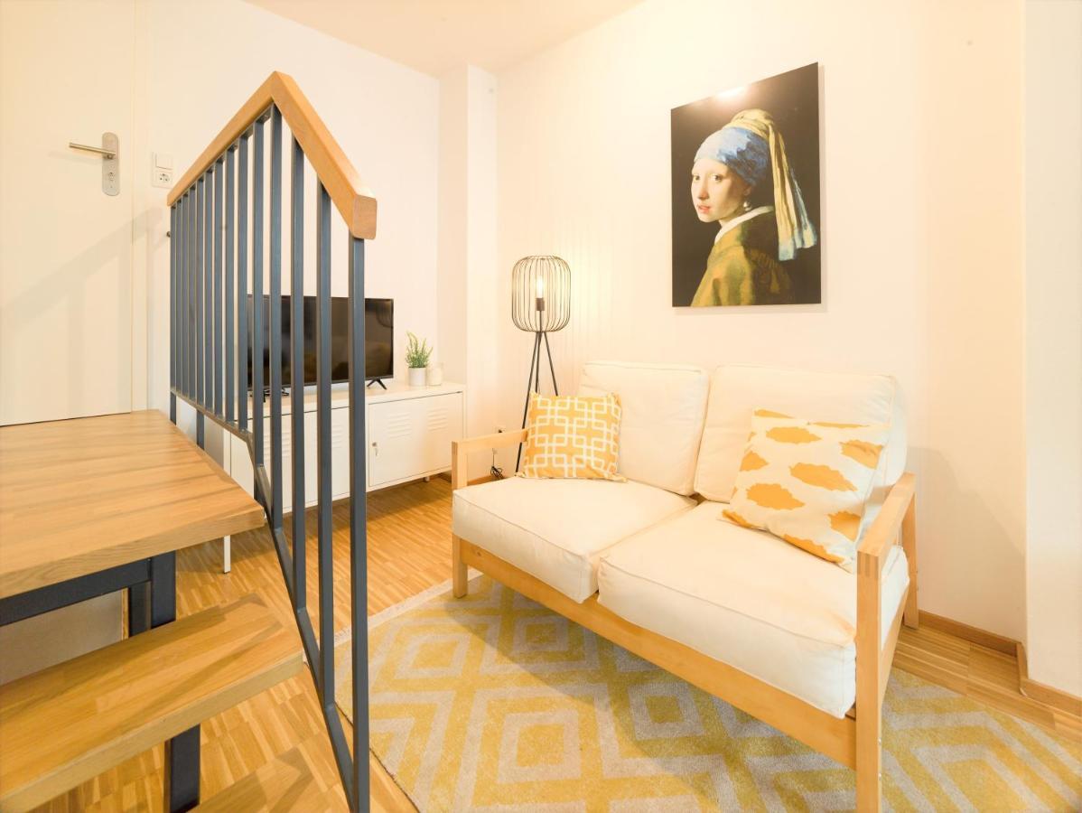 ☆Design Apartment Zentral☆200M Vom Marktplatz☆Ruhige Altstadtlage☆ ريوتلنجن المظهر الخارجي الصورة