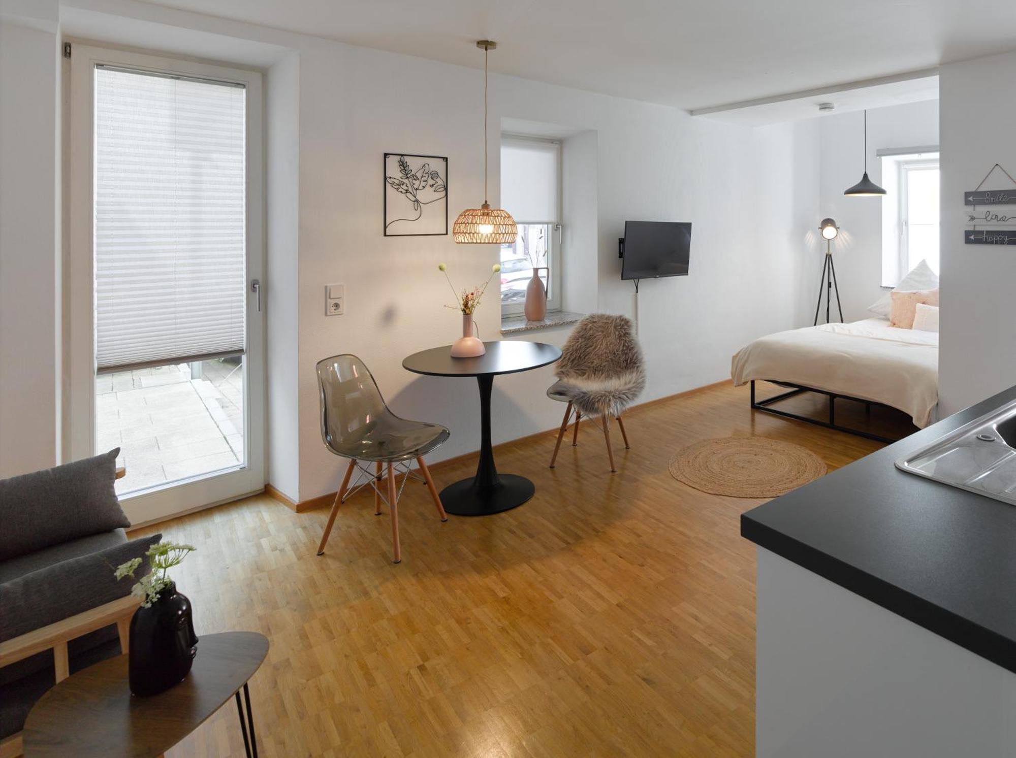 ☆Design Apartment Zentral☆200M Vom Marktplatz☆Ruhige Altstadtlage☆ ريوتلنجن المظهر الخارجي الصورة