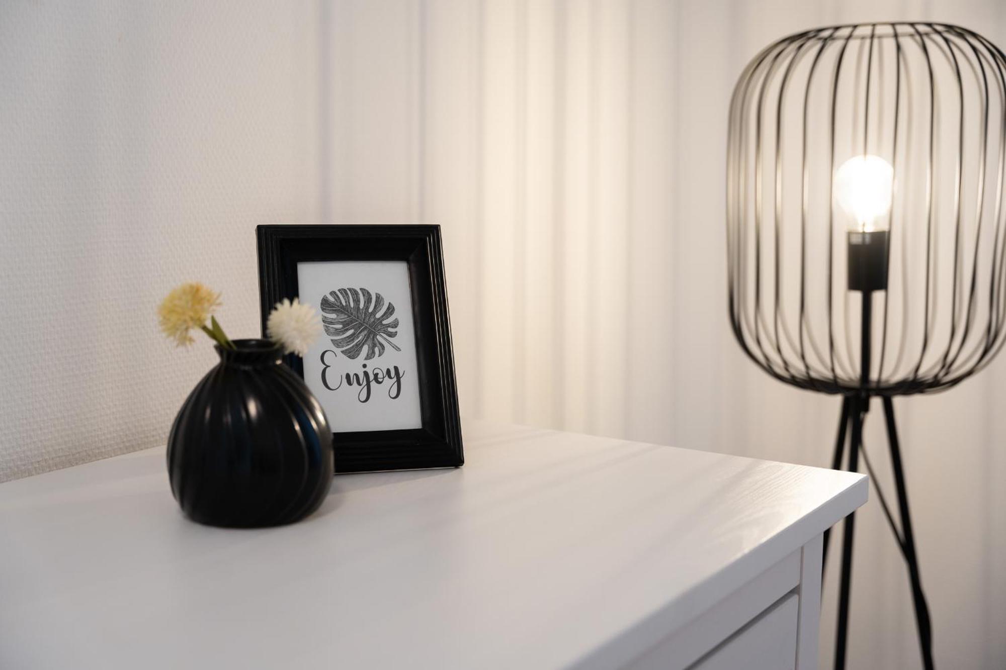 ☆Design Apartment Zentral☆200M Vom Marktplatz☆Ruhige Altstadtlage☆ ريوتلنجن الغرفة الصورة